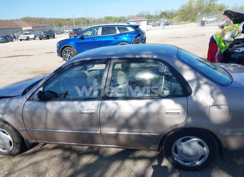 Photo 14 of 1998 Toyota Corolla LE (VIN 1NXBR18E1WZ060208)