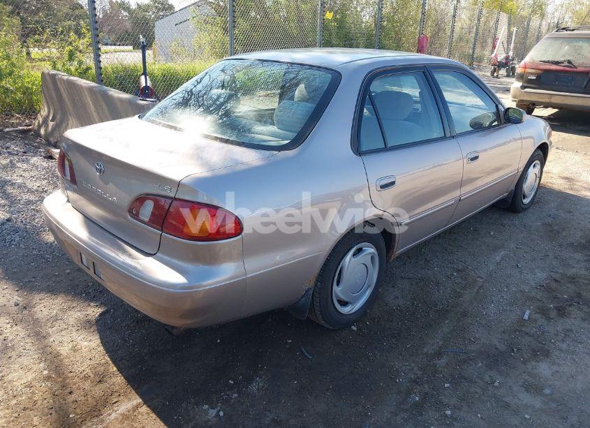 Photo 4 of 1998 Toyota Corolla LE (VIN 1NXBR18E1WZ060208)