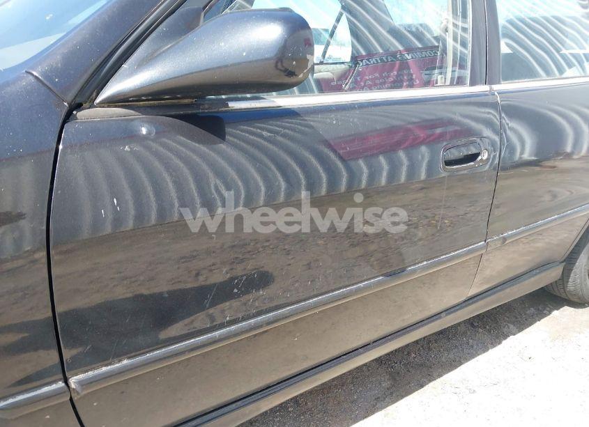 Photo 12 of 1998 Toyota Corolla LE (VIN 1NXBR18E2WZ118326)