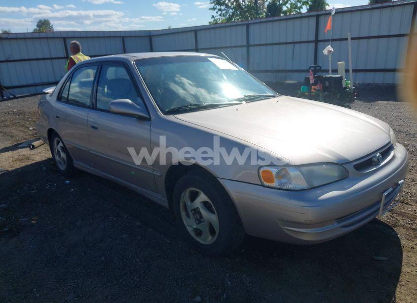 1999 Toyota Corolla LE (VIN 1NXBR18E3XZ207078) main photo