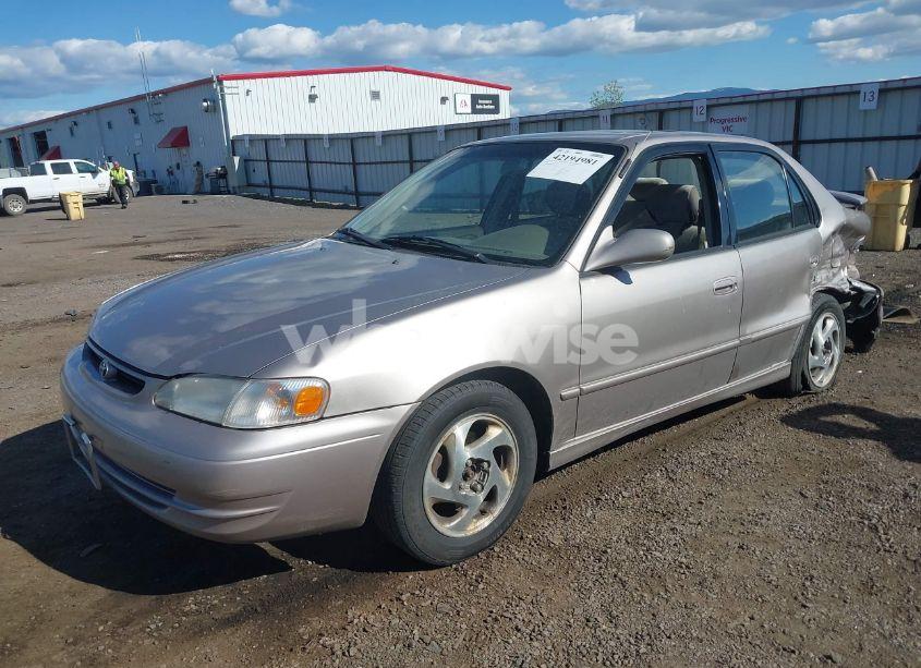 Photo 2 of 1999 Toyota Corolla LE (VIN 1NXBR18E3XZ207078)