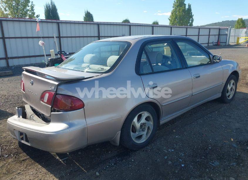 Photo 4 of 1999 Toyota Corolla LE (VIN 1NXBR18E3XZ207078)