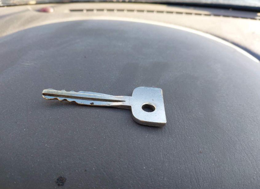 Photo 11 of 1998 Toyota Corolla LE (VIN 1NXBR18E5WZ070269)