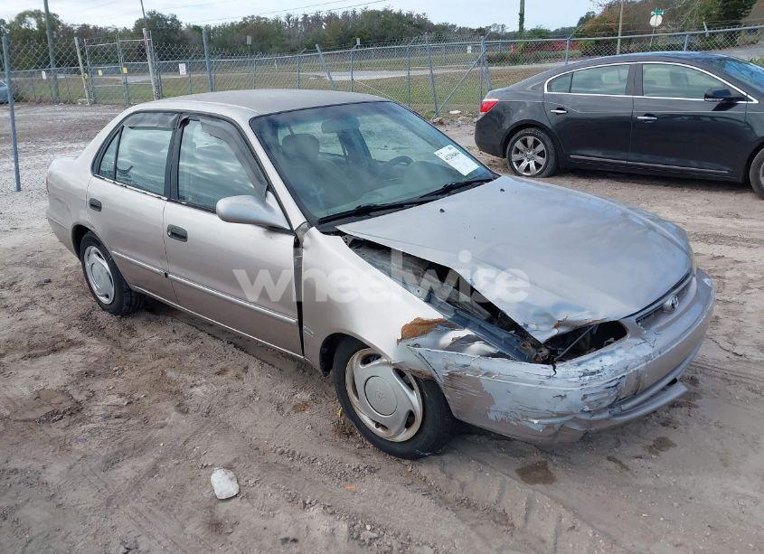1998 Toyota Corolla LE (VIN 1NXBR18E7WZ025866) main photo