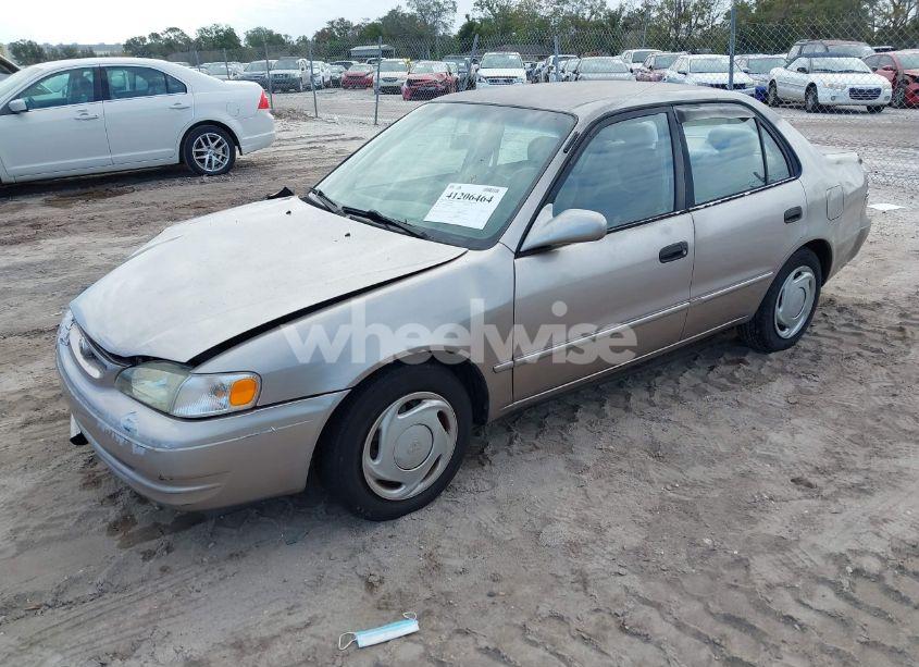 Photo 2 of 1998 Toyota Corolla LE (VIN 1NXBR18E7WZ025866)