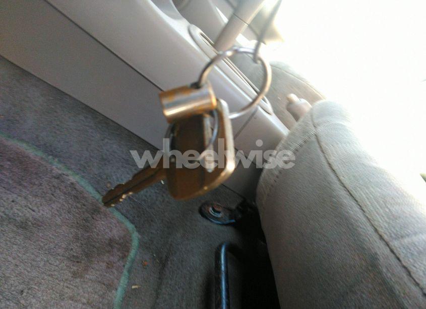 Photo 11 of 1998 Toyota Corolla LE (VIN 1NXBR18E9WZ098642)