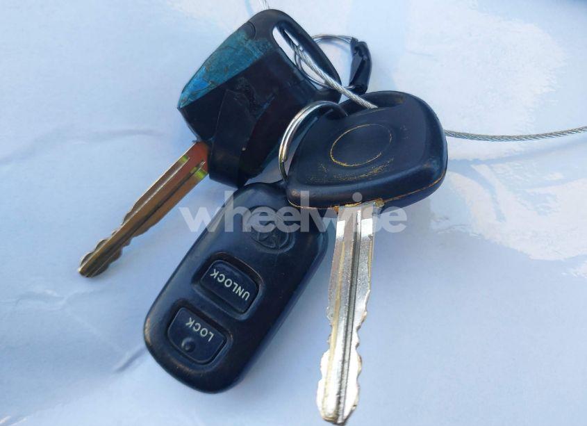 Photo 11 of 2007 Toyota Corolla LE (VIN 1NXBR30E07Z803711)