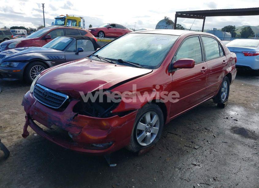 Photo 2 of 2005 Toyota Corolla LE (VIN 1NXBR30E15Z484428)