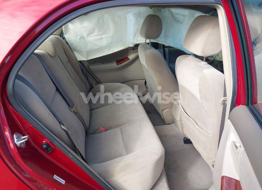 Photo 8 of 2005 Toyota Corolla LE (VIN 1NXBR30E15Z484428)