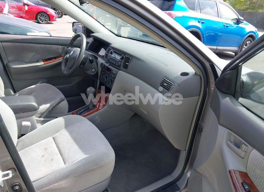 Photo 5 of 2006 Toyota Corolla LE (VIN 1NXBR30E16Z721145)