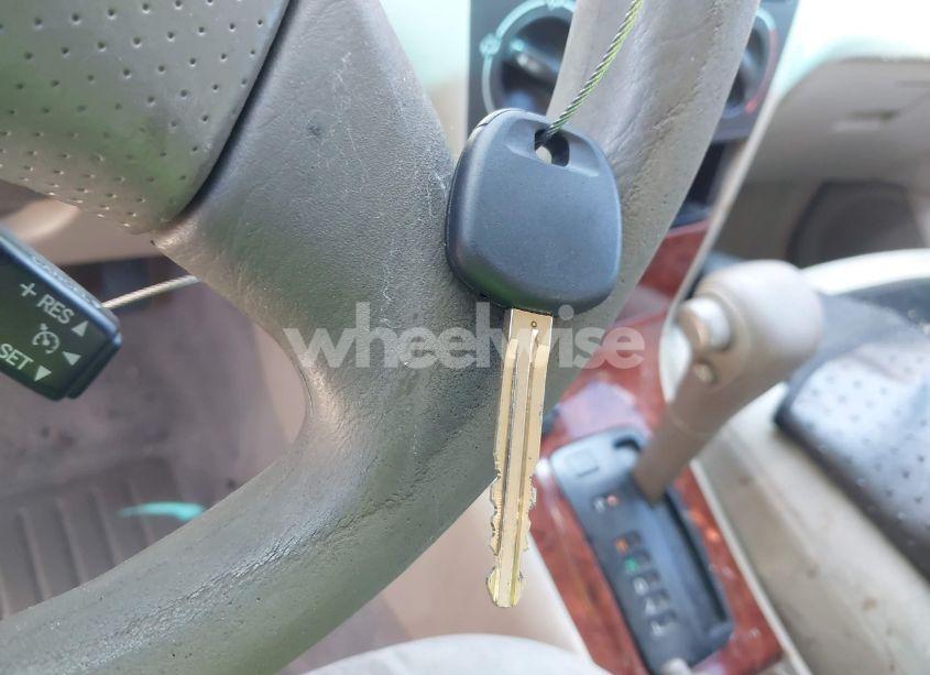 Photo 11 of 2008 Toyota Corolla LE (VIN 1NXBR30E18Z943848)