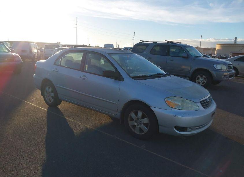 2005 Toyota Corolla LE (VIN 1NXBR30E25Z348499) main photo