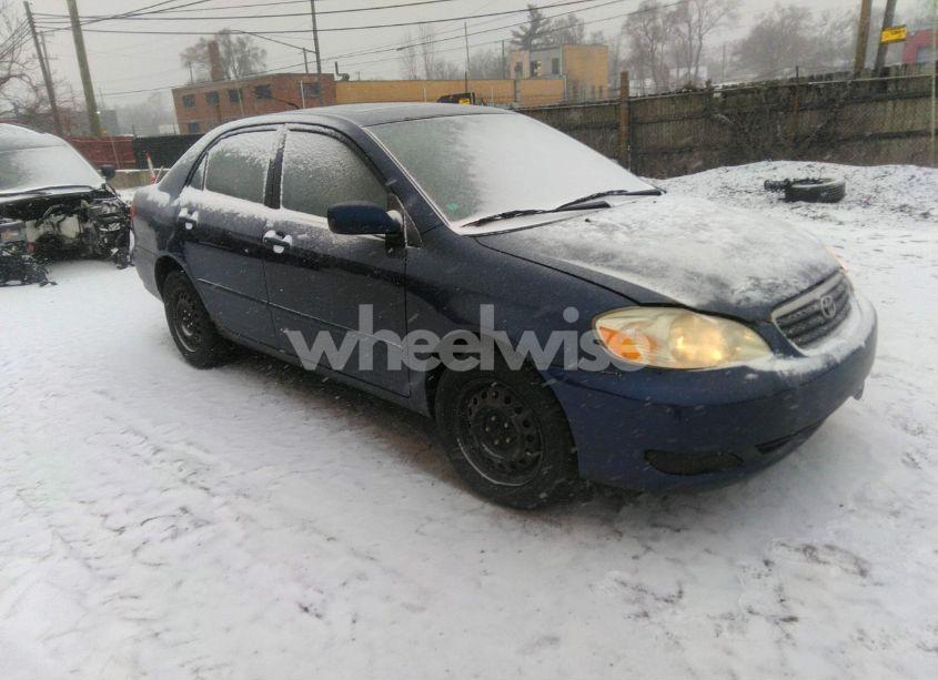 2005 Toyota Corolla LE (VIN 1NXBR30E25Z366159) main photo