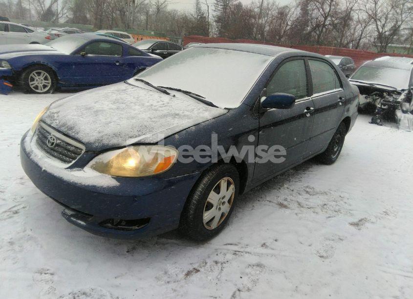 Photo 2 of 2005 Toyota Corolla LE (VIN 1NXBR30E25Z366159)