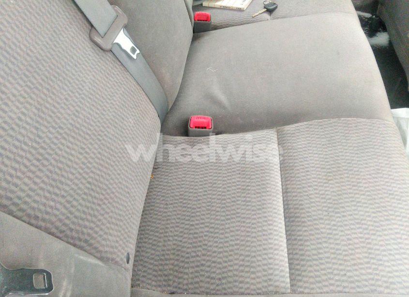 Photo 8 of 2005 Toyota Corolla LE (VIN 1NXBR30E25Z366159)