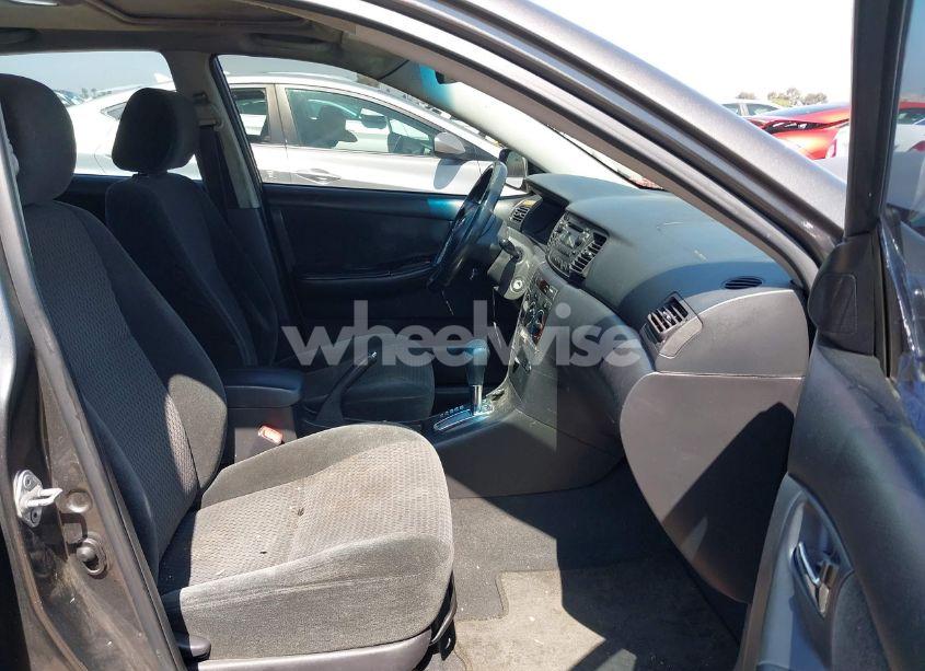 Photo 5 of 2006 Toyota Corolla S (VIN 1NXBR30E26Z675180)