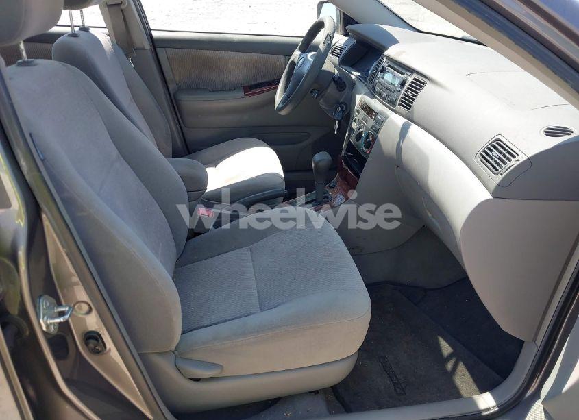 Photo 5 of 2006 Toyota Corolla LE (VIN 1NXBR30E26Z757717)