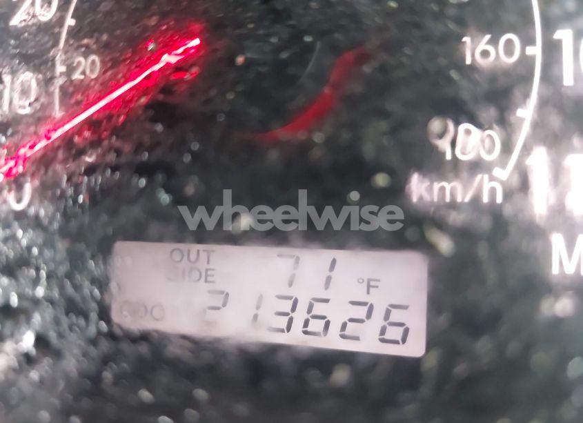 Photo 7 of 2005 Toyota Corolla LE (VIN 1NXBR30E35Z429673)