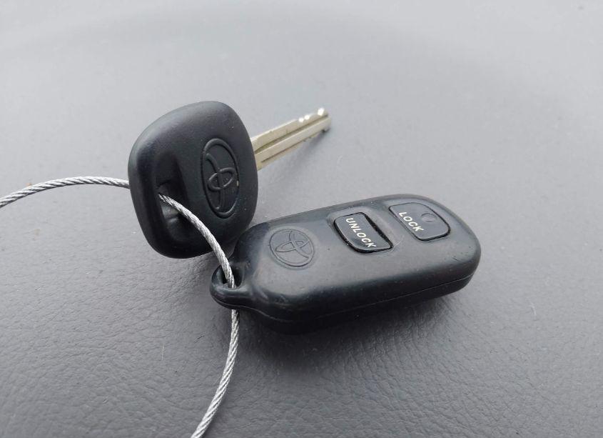 Photo 11 of 2007 Toyota Corolla LE (VIN 1NXBR30E37Z785804)