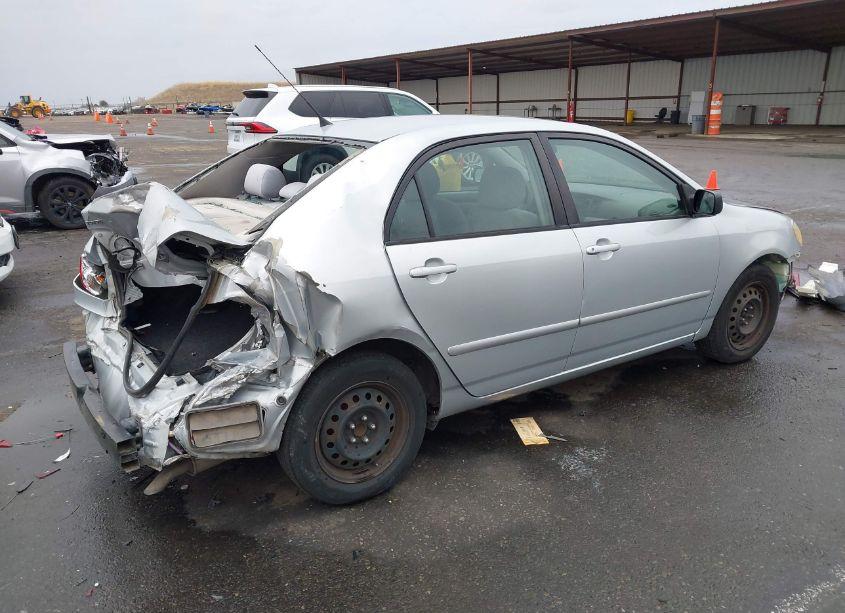 Photo 4 of 2007 Toyota Corolla LE (VIN 1NXBR30E37Z785804)