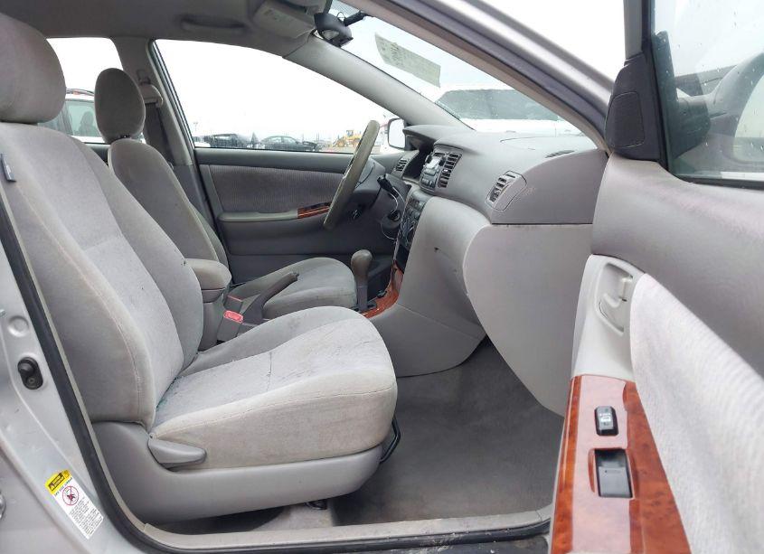 Photo 5 of 2007 Toyota Corolla LE (VIN 1NXBR30E37Z785804)