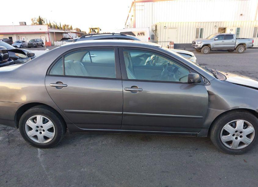 Photo 13 of 2007 Toyota Corolla LE (VIN 1NXBR30E37Z904046)