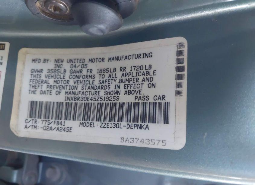 Photo 9 of 2005 Toyota Corolla LE (VIN 1NXBR30E45Z519253)