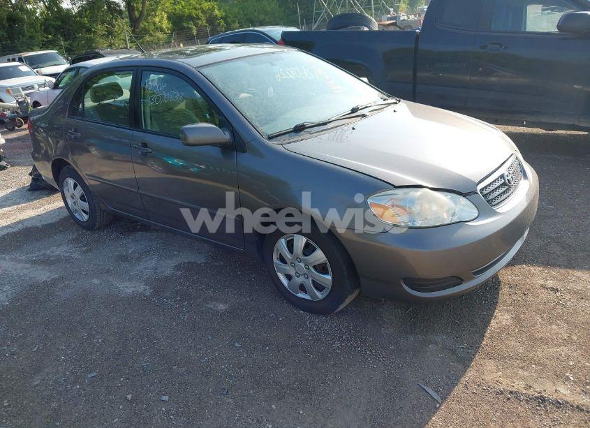 2007 Toyota Corolla LE (VIN 1NXBR30E47Z826201) main photo