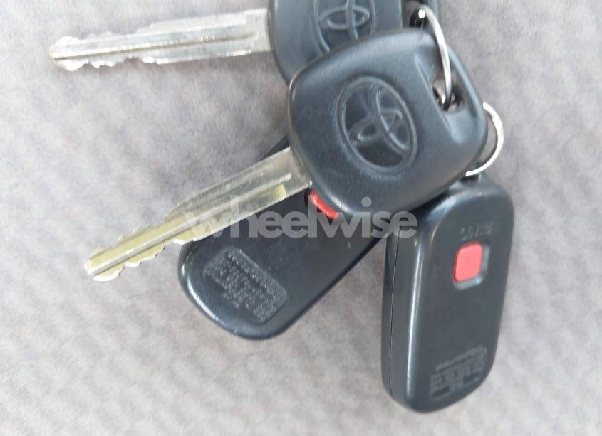 Photo 11 of 2007 Toyota Corolla LE (VIN 1NXBR30E47Z826201)