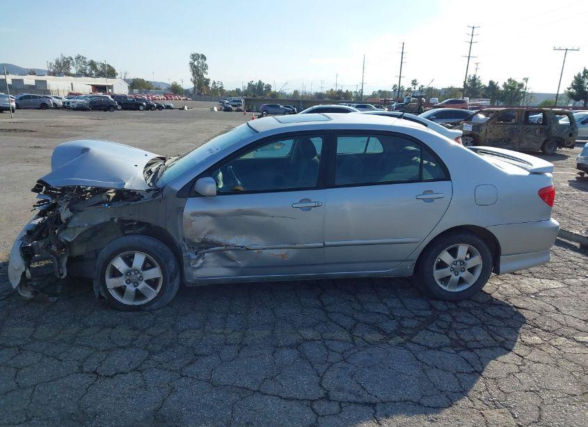 Photo 14 of 2006 Toyota Corolla S (VIN 1NXBR30E56Z730396)