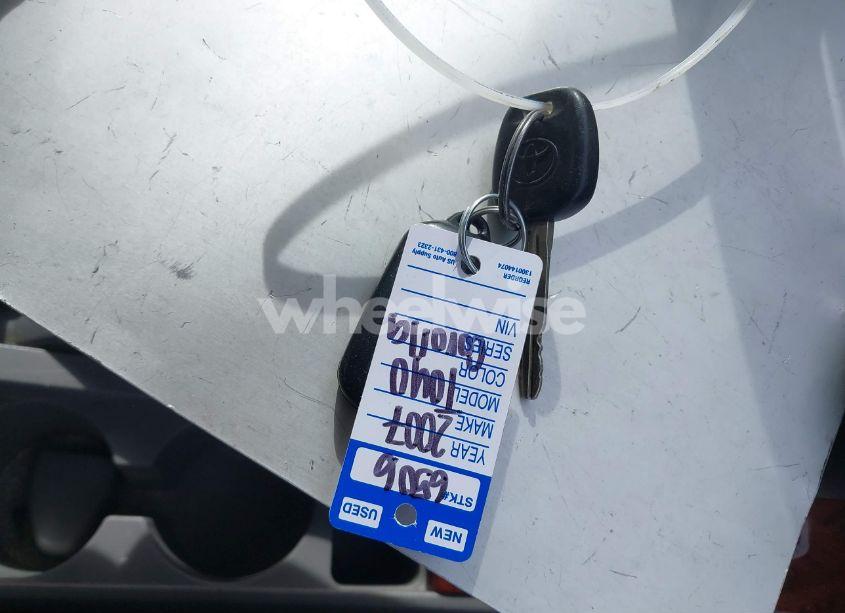 Photo 11 of 2007 Toyota Corolla LE (VIN 1NXBR30E57Z811111)