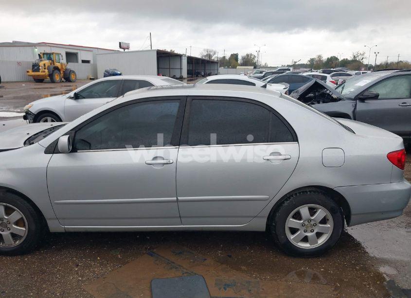 Photo 14 of 2005 Toyota Corolla LE (VIN 1NXBR30E65Z405514)
