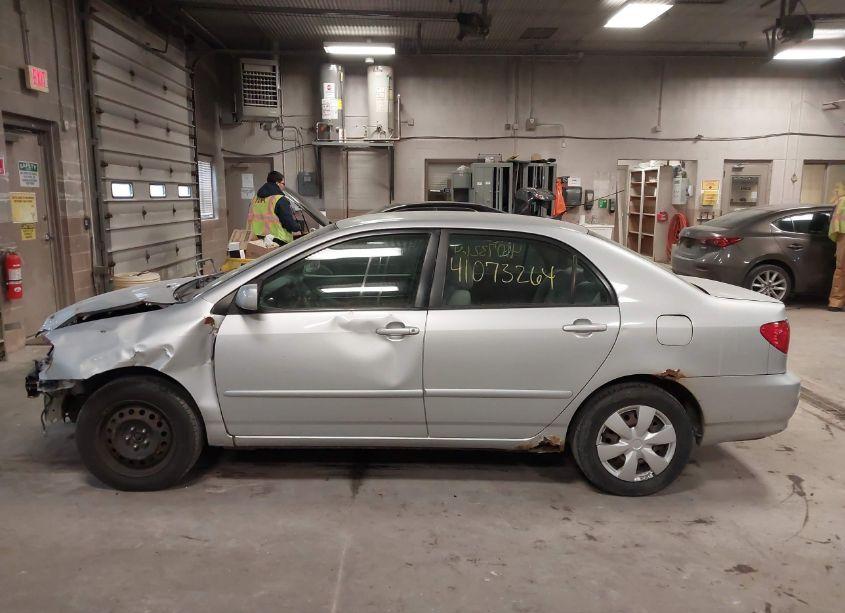 Photo 15 of 2006 Toyota Corolla LE (VIN 1NXBR30E66Z745344)