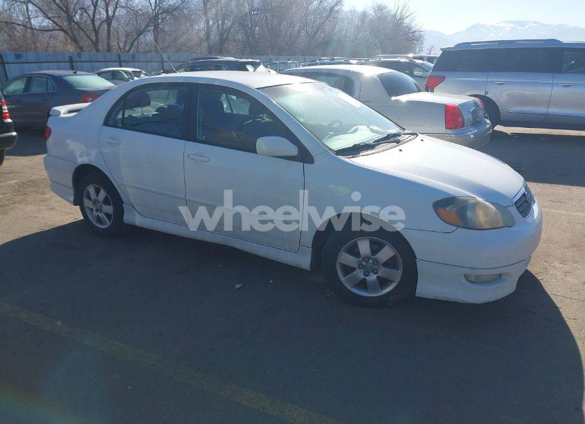 2007 Toyota Corolla S (VIN 1NXBR30E67Z802028) main photo