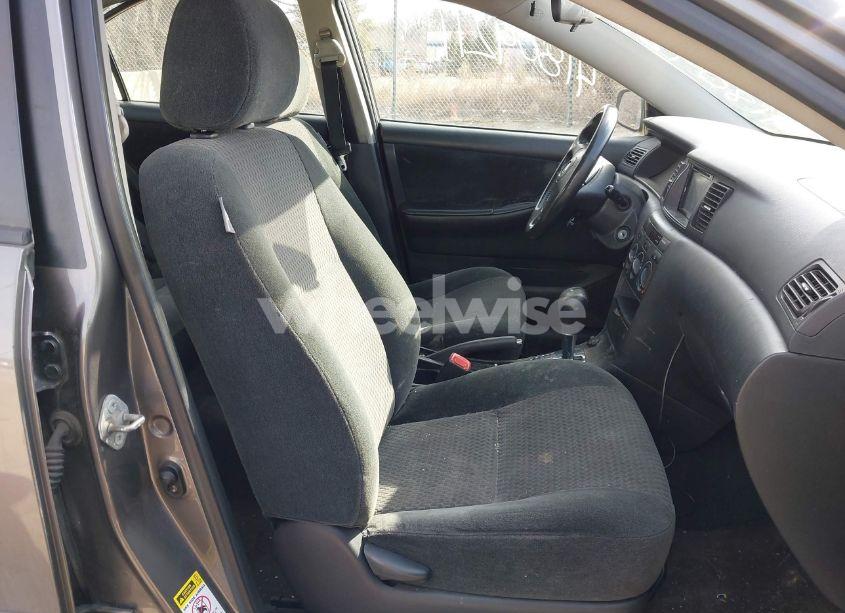 Photo 5 of 2005 Toyota Corolla S (VIN 1NXBR30E75Z358249)