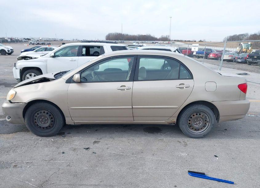 Photo 14 of 2005 Toyota Corolla LE (VIN 1NXBR30E75Z485972)
