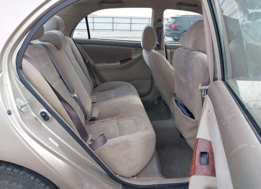 Photo 8 of 2005 Toyota Corolla LE (VIN 1NXBR30E75Z485972)