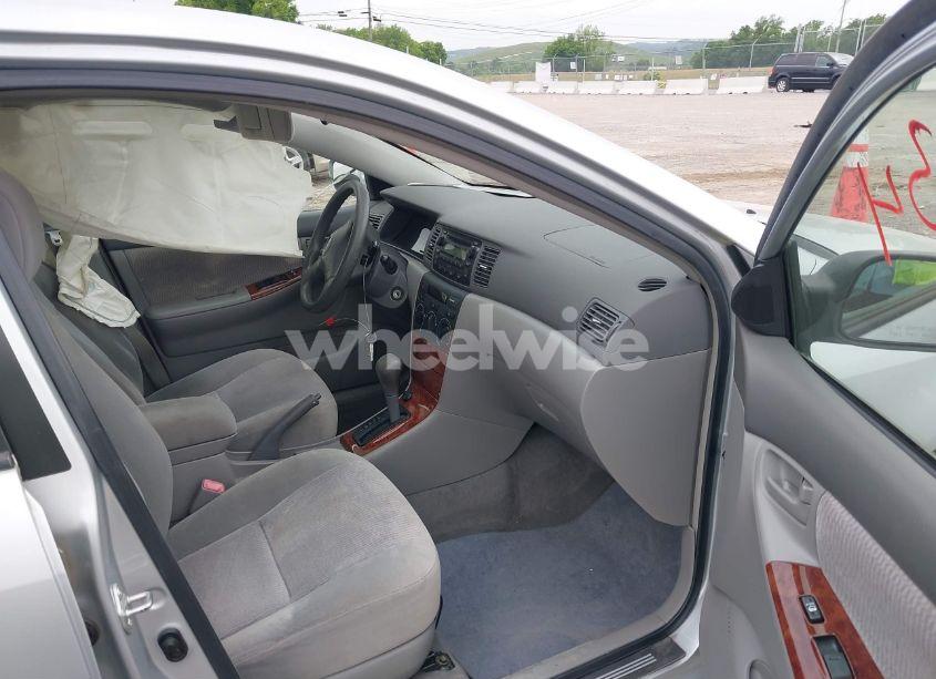 Photo 5 of 2006 Toyota Corolla LE (VIN 1NXBR30E76Z605559)