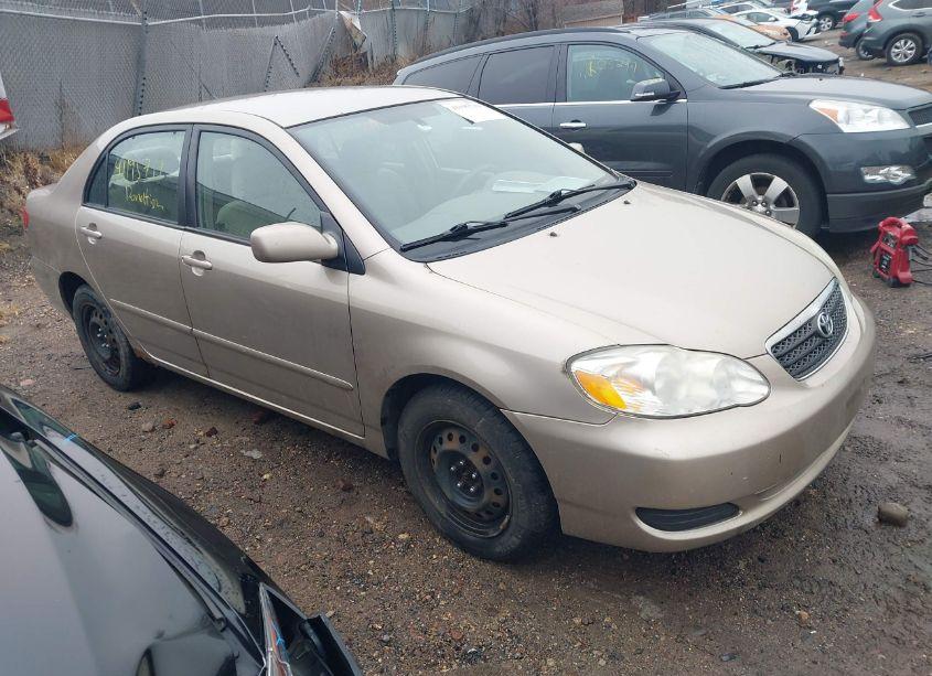 2007 Toyota Corolla LE (VIN 1NXBR30E77Z790892) main photo
