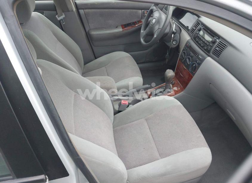 Photo 5 of 2007 Toyota Corolla LE (VIN 1NXBR30E77Z837970)