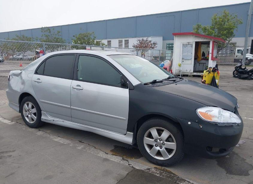 2008 Toyota Corolla S (VIN 1NXBR30E88Z960243) main photo