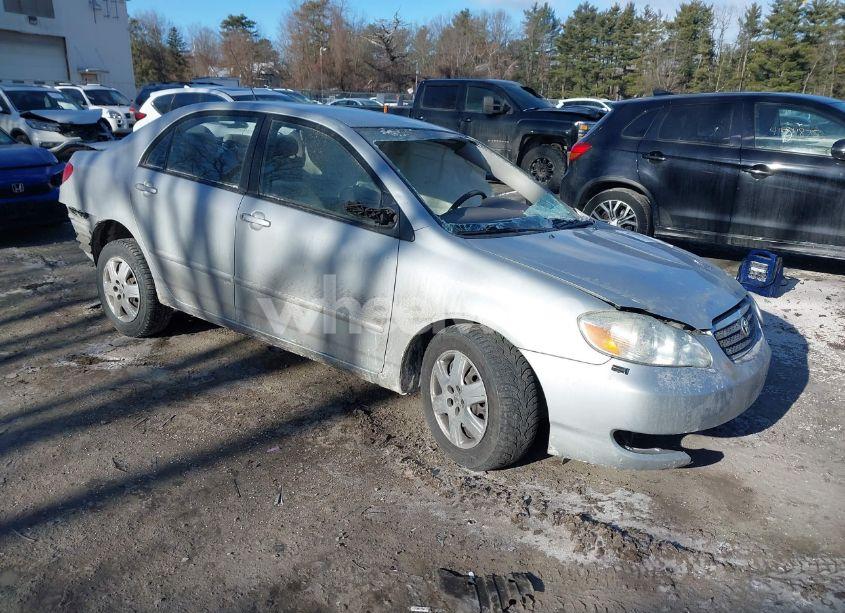 2005 Toyota Corolla LE (VIN 1NXBR30E95Z381421) main photo