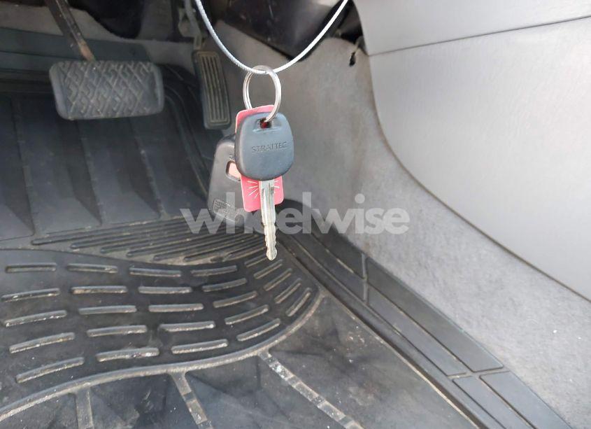 Photo 11 of 2007 Toyota Corolla LE (VIN 1NXBR30E97Z822757)