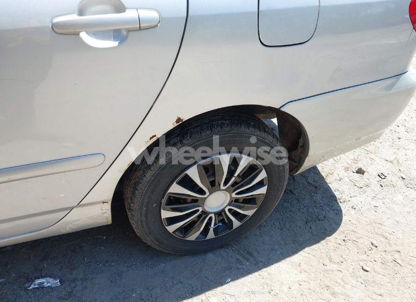 Photo 6 of 2007 Toyota Corolla LE (VIN 1NXBR30E97Z822757)