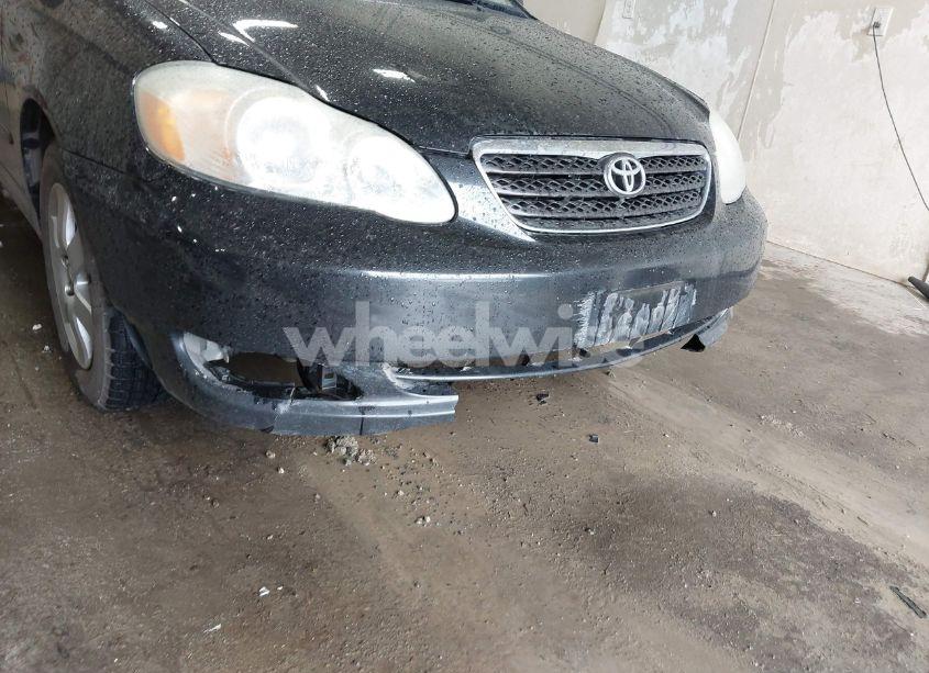 Photo 6 of 2005 Toyota Corolla LE (VIN 1NXBR30EX5Z549941)