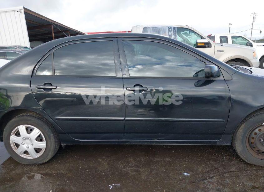 Photo 13 of 2005 Toyota Corolla LE (VIN 1NXBR30EX5Z557067)