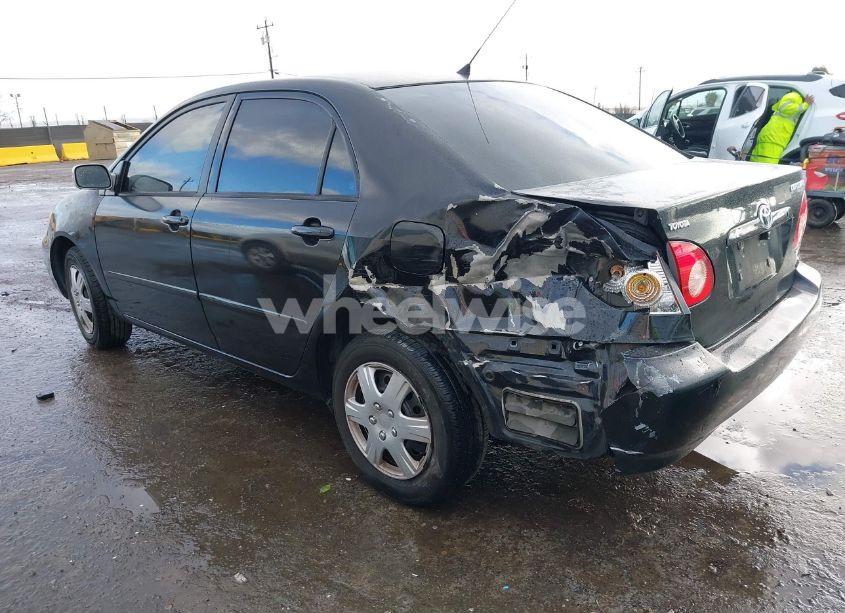 Photo 3 of 2005 Toyota Corolla LE (VIN 1NXBR30EX5Z557067)