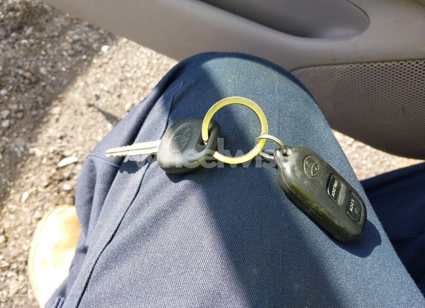 Photo 11 of 2006 Toyota Corolla LE (VIN 1NXBR30EX6Z599028)