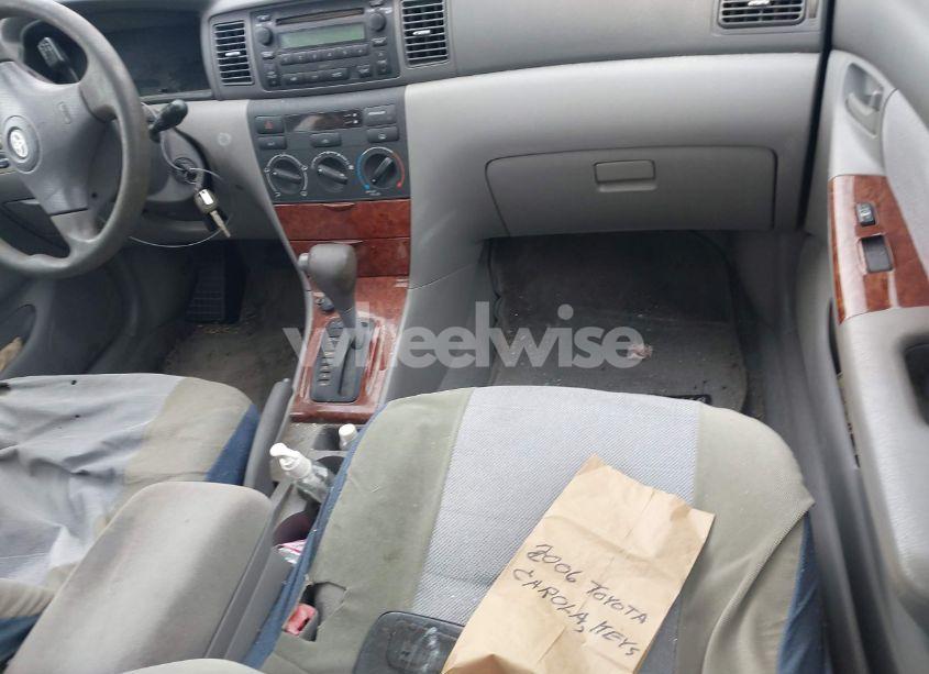 Photo 5 of 2006 Toyota Corolla LE (VIN 1NXBR30EX6Z636305)