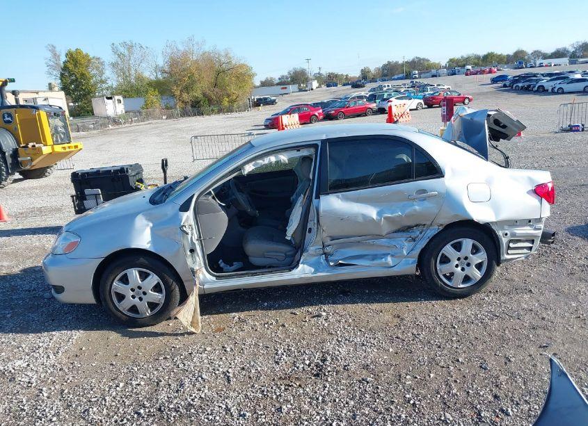 Photo 14 of 2007 Toyota Corolla LE (VIN 1NXBR30EX7Z809127)